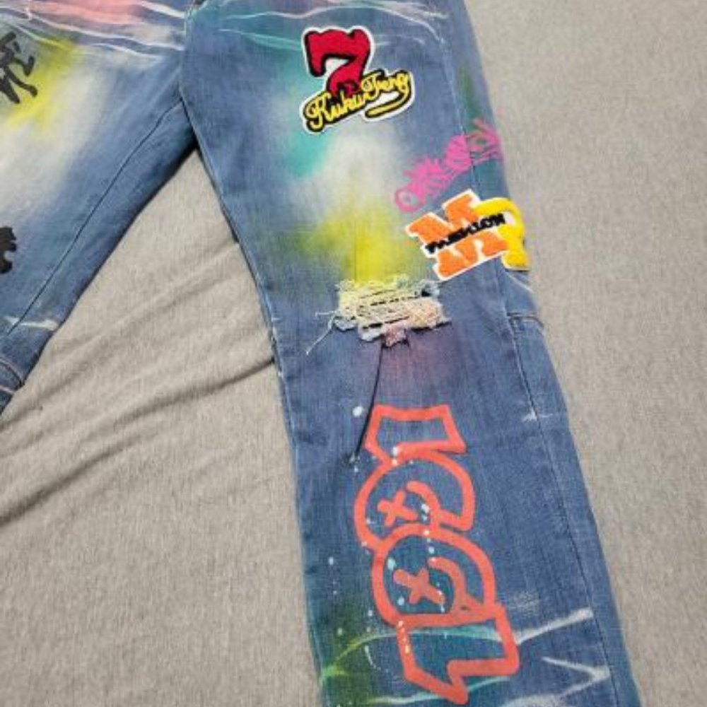 Jeans - Picture 3 of 6